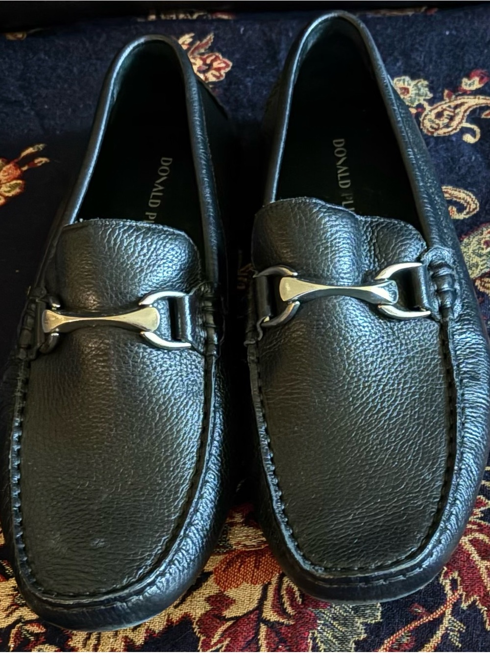 Donald J Pliner Vitalitc Black Leather Buckle Loafers 8M LIKE NEW